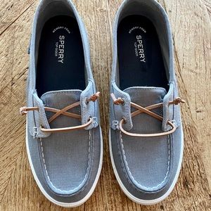 Sperry Topsiders